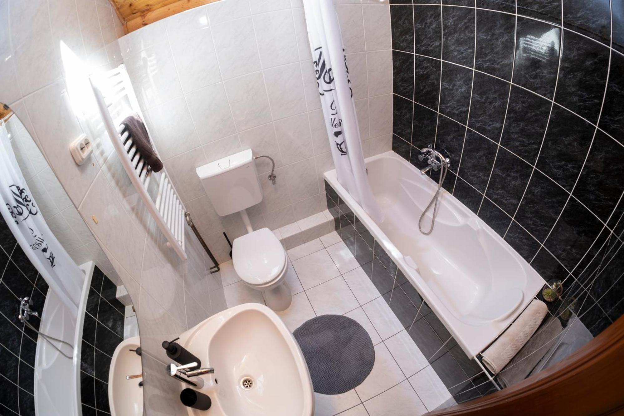 Vicze Apartmanhaz Siofok Room photo