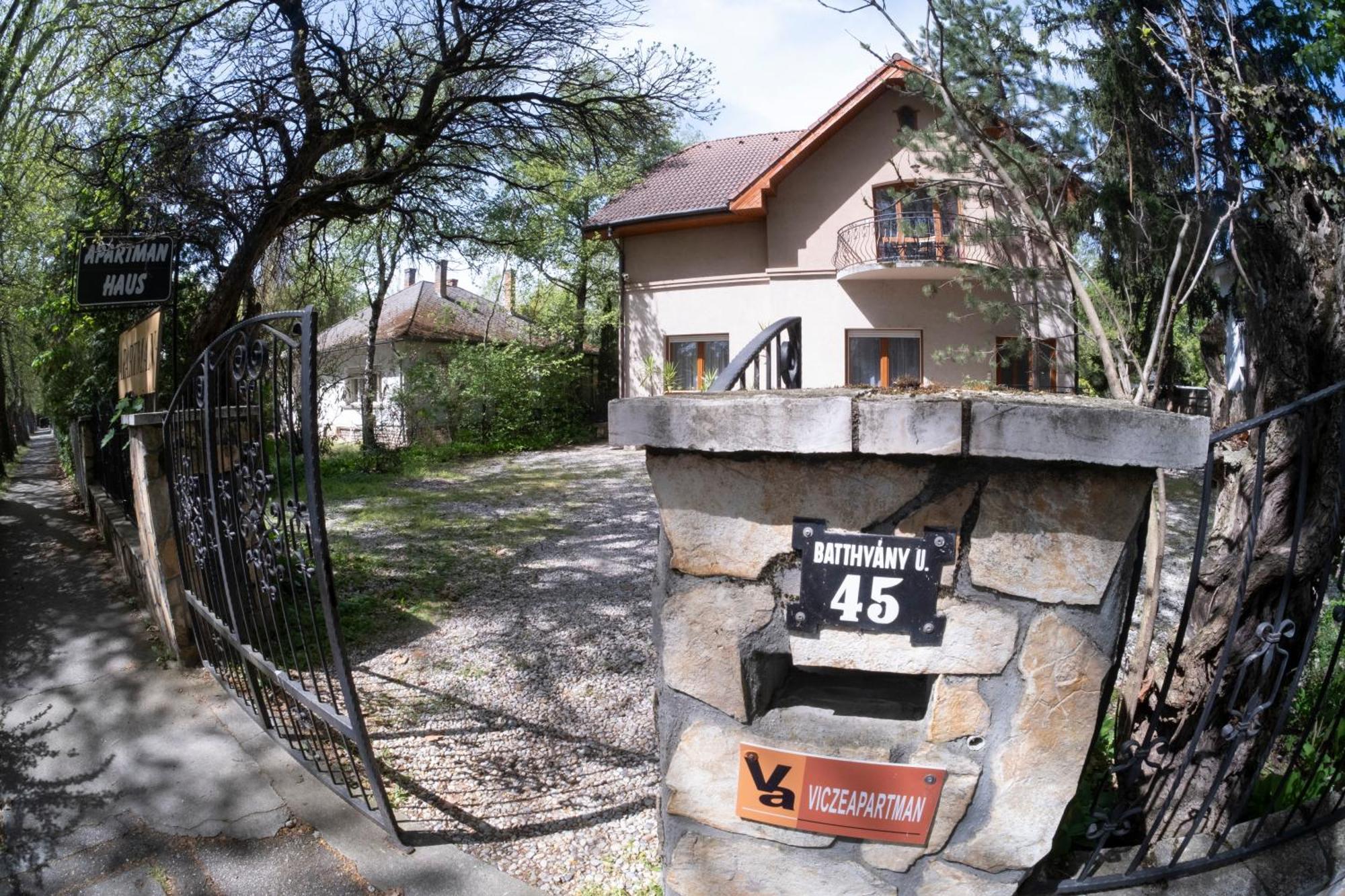 Vicze Apartmanhaz Siofok Exterior photo